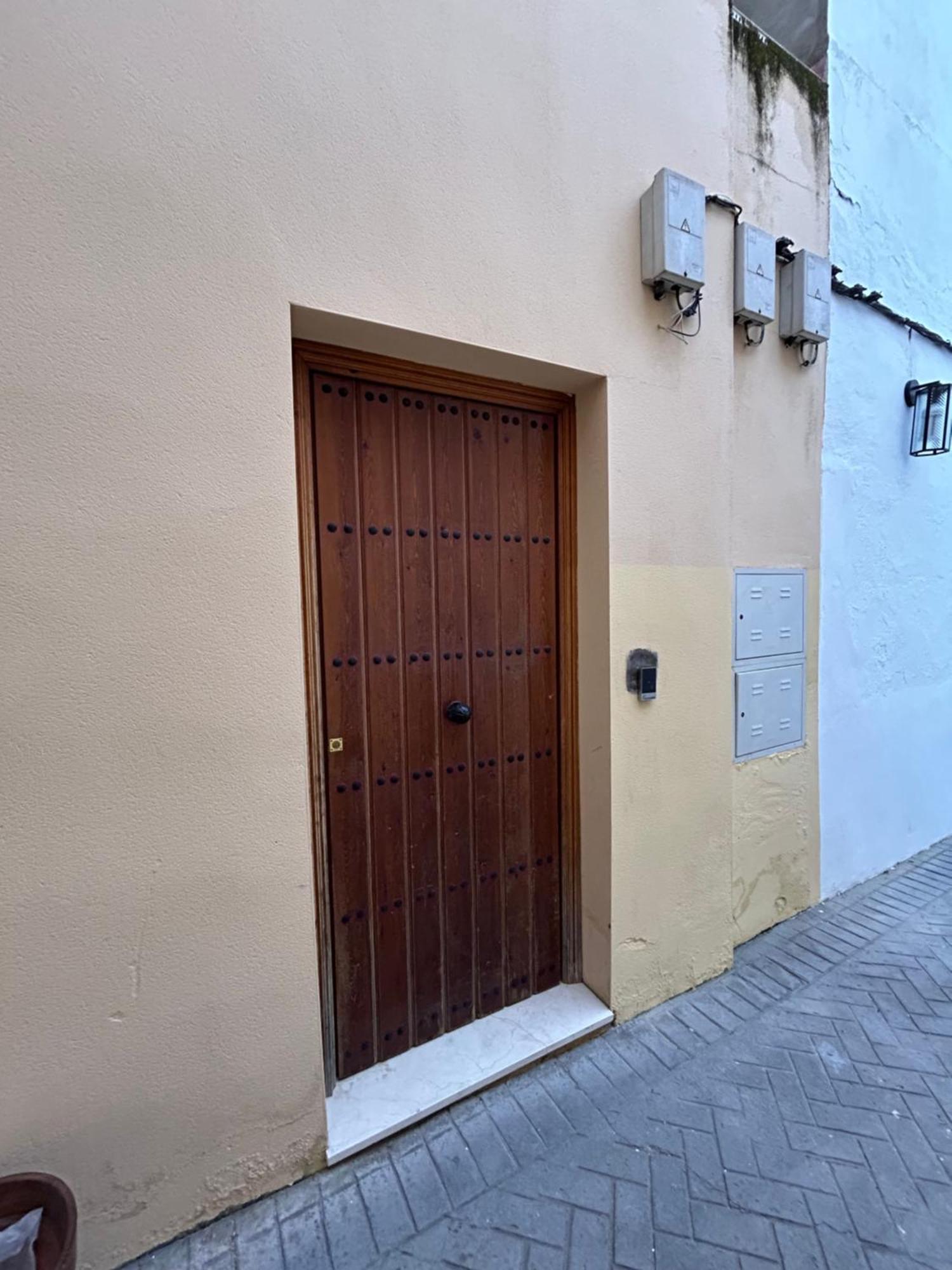 Juan Ramon Jimenez 3 *